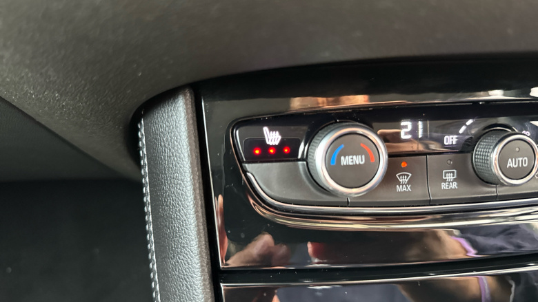 Vauxhall Grandland X 1.2 Turbo SRi Nav 5dr Petrol Hatchback